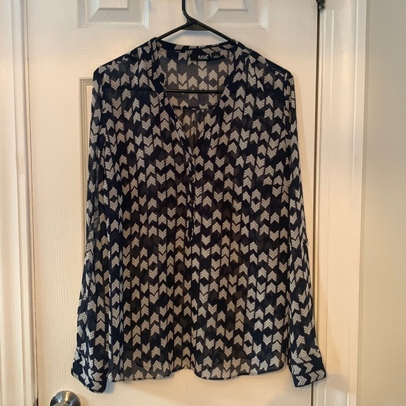 a.n.a Long sleeve Blue & White Blouse Size L #015 - Picture 2 of 11